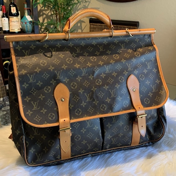 SOLD🎉🎉Louis Vuitton Monogram Sac Chasse Hunting Bag - Picture 3 of 17